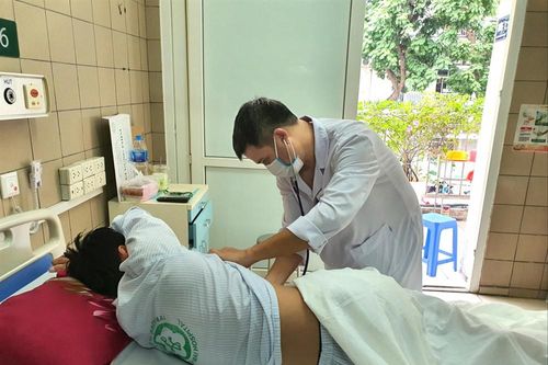 Báo động ngộ độc thuốc lá điện tử trộn ma túy