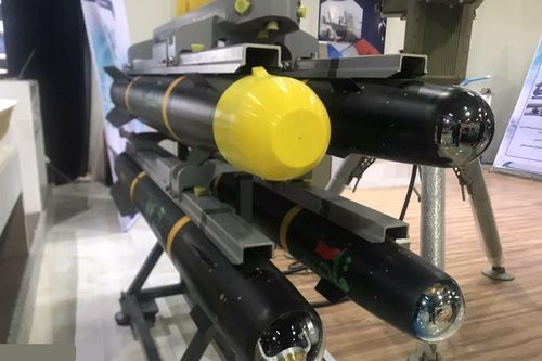 Iran sao chép tên lửa chống tăng AGM-114 Hellfire của Mỹ