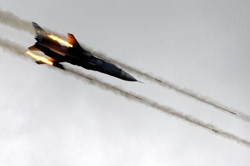 Không quân Nga-Syria đẩy mạnh không kích IS