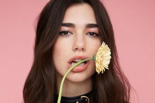 Dua Lipa: 'Nghệ sĩ nữ luôn bị chỉ trích nhiều hơn'