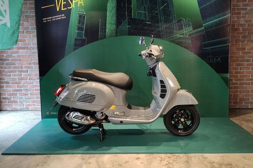 Vespa ra mắt xe ga mới giá gần 190 triệu, cạnh tranh với Honda SH 300i