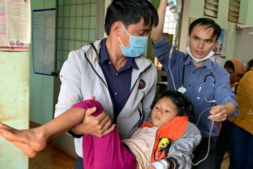 Chư Pưh: Hàng loạt người dân đi cấp cứu do ăn xôi từ thiện