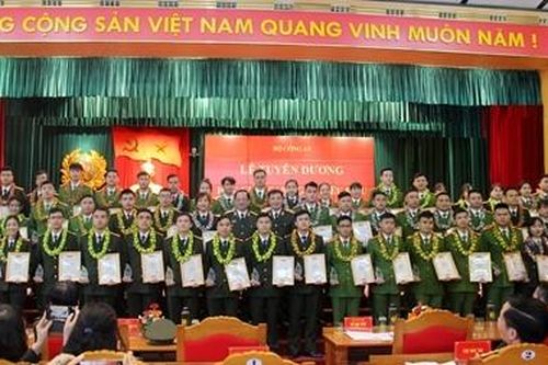 Tuyên dương học viên CAND giỏi tiêu biểu tốt nghiệp năm 2020
