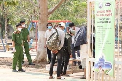 Tây Ninh báo cáo về hai trường hợp tiếp xúc gần với BN 1349