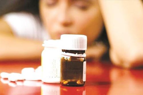 Nguy cơ dễ gặp khi dùng phenytoin trị động kinh