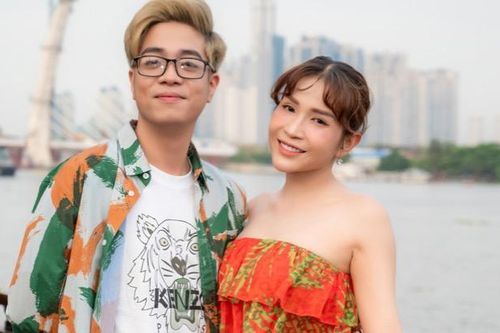 Khả Như 'bức xúc' vì bị bắt làm 'chuột bạch', thân thiết với Bùi Anh Tuấn trên du thuyền