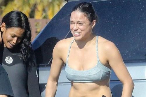 Tuổi 42 của minh tinh 'Fast and Furious' Michelle Rodriguez