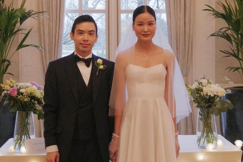Người mẫu Chà Mi kết hôn tại Anh