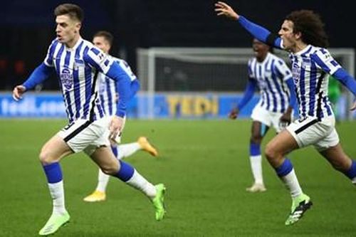 Hertha Berlin giành ba điểm trước Union Berlin