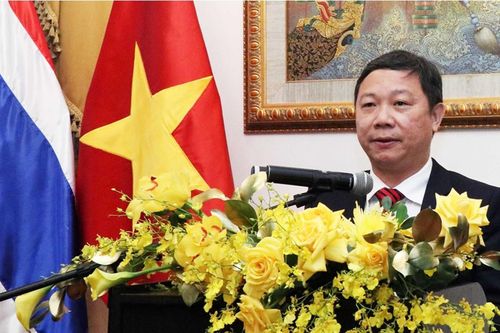 Lãnh đạo TPHCM chúc mừng Quốc khánh Thái Lan