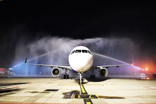 Máy bay của hãng hàng không mới nhất Việt Nam 'xịn' cỡ nào?