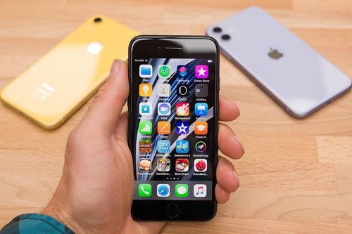 5 chiếc smartphone đáng mua có màn hình nhỏ hơn 6 inch