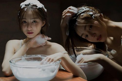 Mê mẩn với bộ ảnh 'tắm gội' của mẫu nữ Trung sở hữu 4 triệu fan