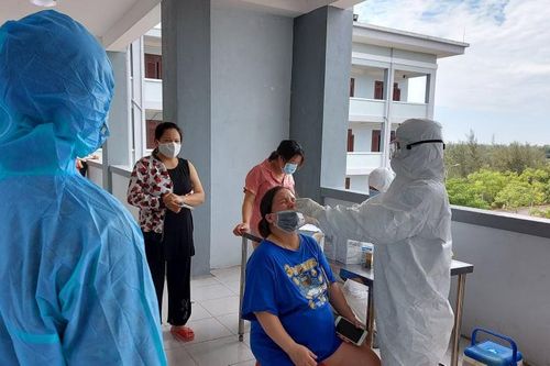 Quảng Nam theo dõi, cách ly người về từ TP. Hồ Chí Minh