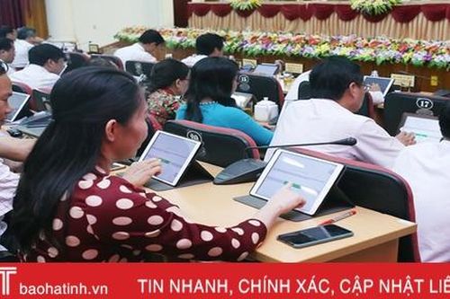 Kỳ họp thứ 18 HĐND tỉnh Hà Tĩnh: Miễn nhiệm và bầu nhiều chức danh chủ chốt, chất vấn 4 nhóm vấn đề