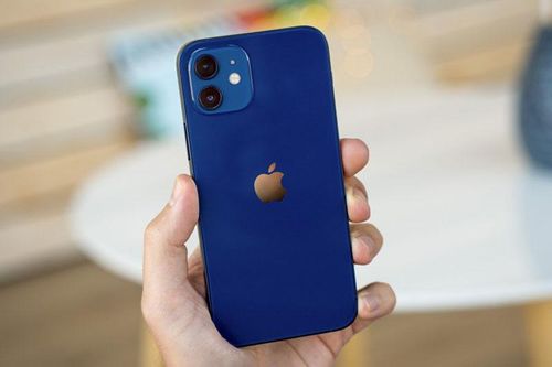 iPhone 12 giảm giá hấp dẫn tại Việt Nam