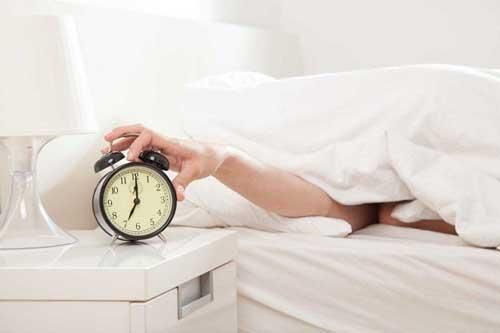 Bỏ ngay 6 thói quen này vào buổi sáng nếu không muốn tăng cân mất kiểm soát