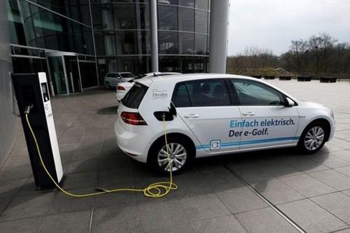 EU đặt mục tiêu có 30 triệu ô tô điện trên đường phố đến năm 2030