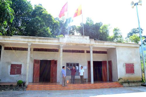 Chuyện những người hiến đất