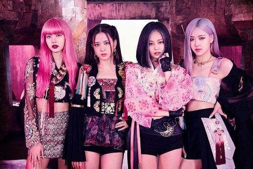 Nữ sinh đi khắp nơi kiếm vải may hanbok giống BlackPink