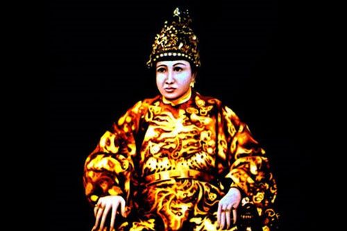 Cuộc sống buồn tủi của mỹ nữ ngày xưa