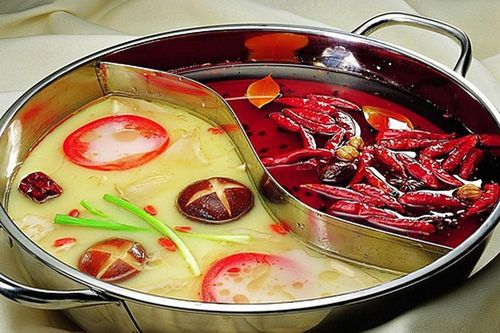 Loạt 'đệ nhất lẩu' nhất định nên thử 1 lần trong đời