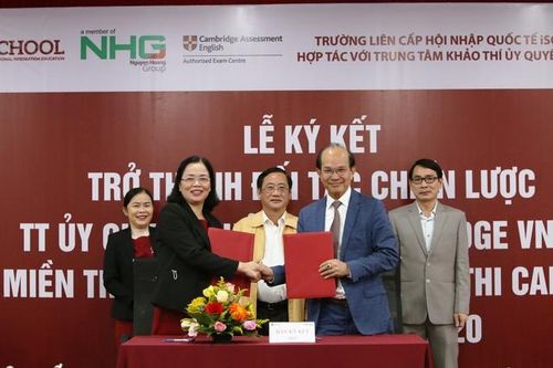 Quảng Trị: Ký kết hợp tác tổ chức các kỳ thi lấy chứng chỉ Cambridge