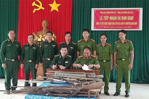 'Bài toán khó' trong công tác thu hồi vũ khí tàng trữ, sử dụng trái phép trên biên giới