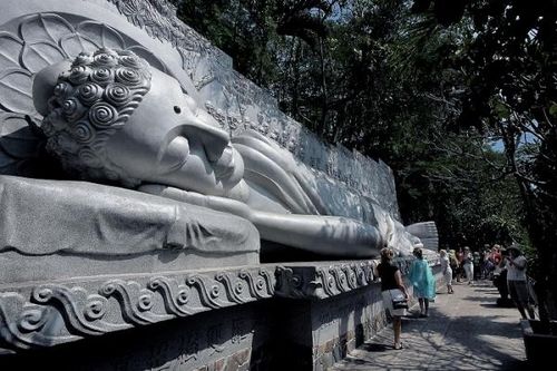 Những ngôi chùa có kiến trúc độc đáo, hút khách ở Khánh Hòa