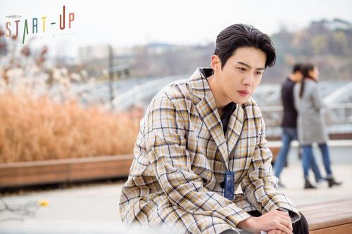 Nam Joo Hyuk - Suzy kết hôn, ảnh cưới đẹp như cổ tích: Dân tình gọi tên Kim Sun Ho!