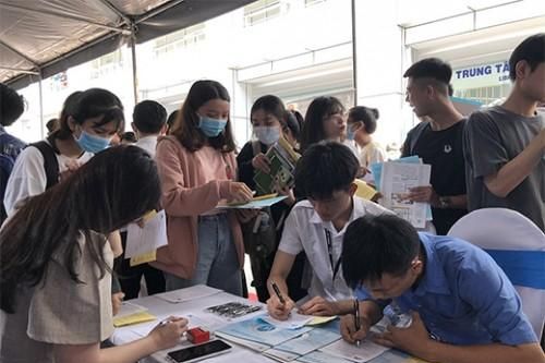 Nhiều doanh nghiệp 'khát' nhân lực dịp cuối năm