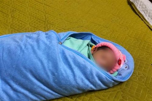 Phát hiện thêm một bé trai bị bỏ rơi ở xã Thanh An
