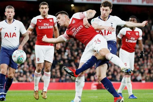 Totteham vs Arsenal: Mourinho lại đánh bại 'Pháo thủ'?