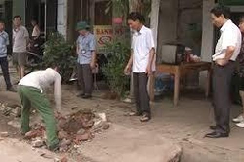 Dựa vào dân để giám sát, ngăn ngừa sai phạm, tiêu cực