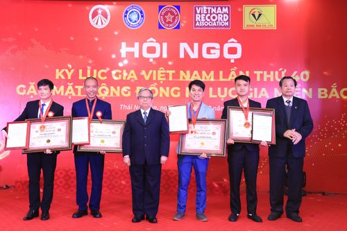Công bố 8 Kỷ lục Việt Nam