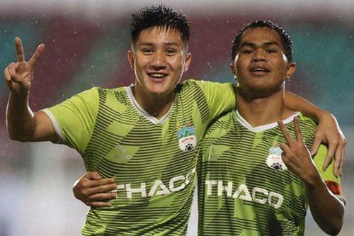 HAGL đôn 11 cầu thủ U21 lên đội một