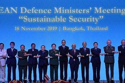 Bài 2: Quyết định 'nối dài cánh tay' của ASEAN