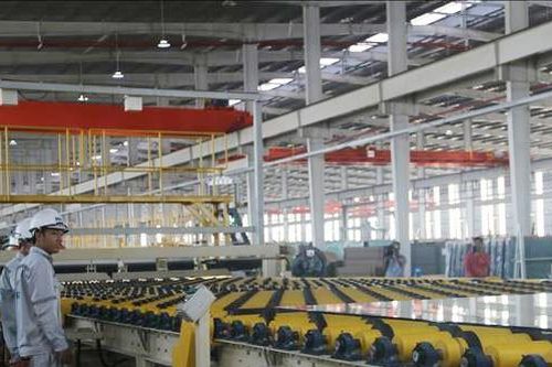 Khánh thành dự án nhà máy kính nổi siêu trắng đầu tiên