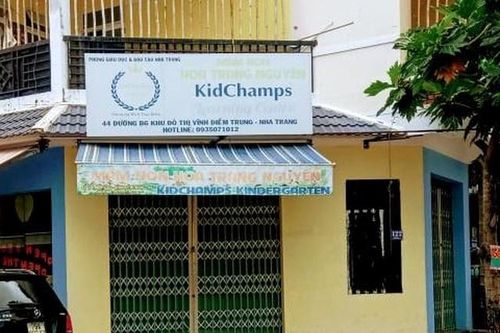 Khánh Hòa: Rút giấy phép cơ sở giữ trẻ có cô giáo đánh 4 trẻ nhỏ
