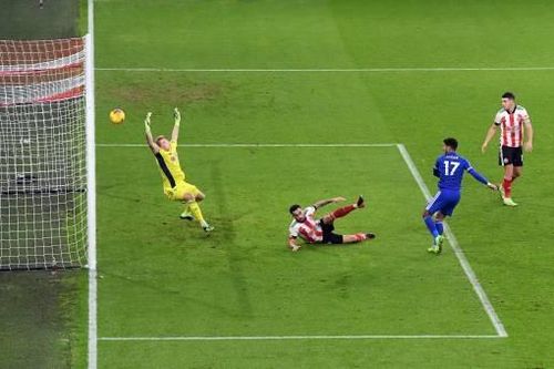 Sheffield United 1-2 Leicester: Leicester có màn thoát hiểm ngoạn mục trên sân khách