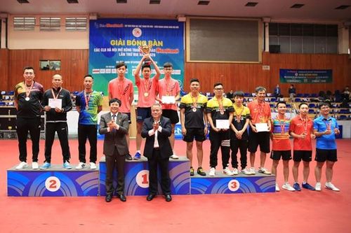 Bế mạc Giải bóng bàn tranh Cúp Báo Hànôịmới lần thứ VIII