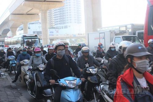 Hà Nội: Tồn tại 26 'điểm đen' thường xuyên xảy ra ùn tắc giao thông
