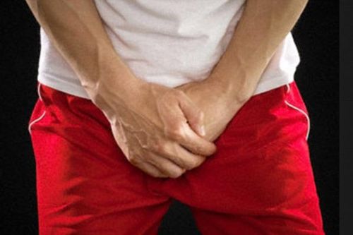 Nam thanh niên bị loét 'cậu nhỏ' vì gói bột lạ khi đi massage