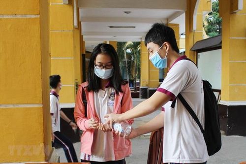 Một số trường ở TP.HCM hoạt động trở lại sau thời gian nghỉ phòng dịch