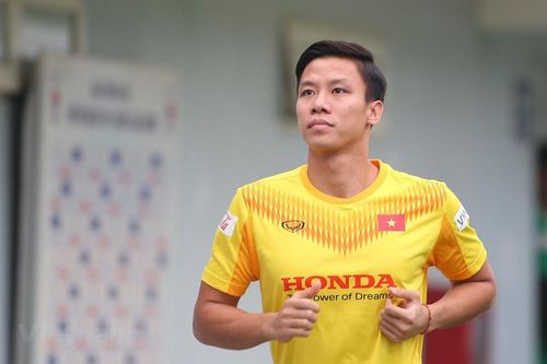 Quế Ngọc Hải: 'Đội tuyển Việt Nam đang mạnh mẽ hướng tới AFF Cup'