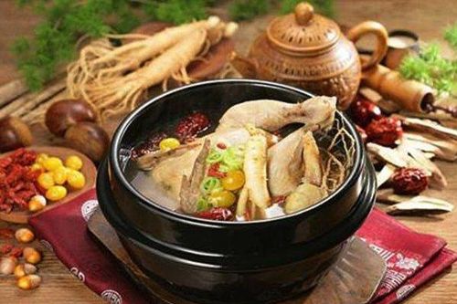 Gợi ý bạn những món ăn, bài thuốc giúp làm chậm quá trình lão hóa