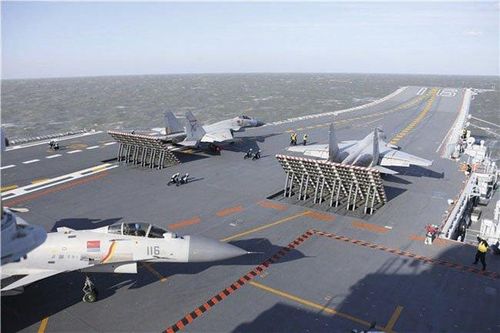 Các gã khổng lồ quốc phòng Trung Quốc ký thỏa thuận hợp tác