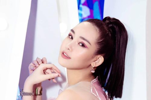 Lê Âu Ngân Anh bức xúc đáp trả khi bị nói phẫu thuật thẩm mỹ hỏng ngày càng nhận không ra