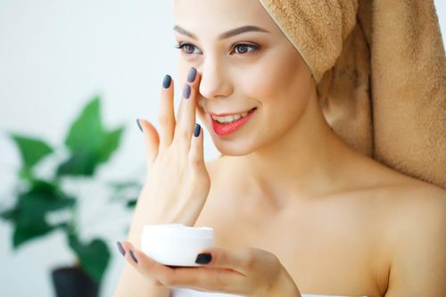 Khuyến cáo và lời khuyên từ chuyên gia khi chăm sóc da mùa lạnh