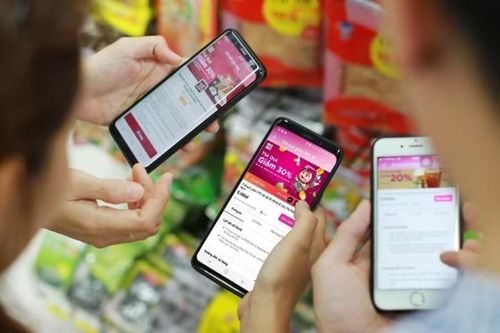 Ví MoMo lên tiếng khi bị 'vạ lây' bởi một trò chơi nguy hiểm cùng tên